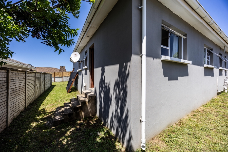 3 Bedroom Property for Sale in Kidds Beach Eastern Cape